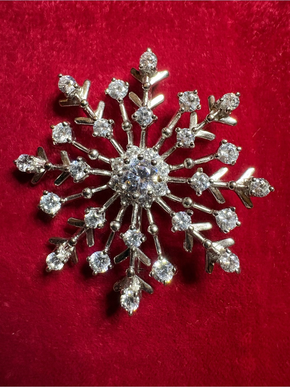 Brooch Sparkling Clear Crystal Snowflake Sterling Silver Pendant JCM